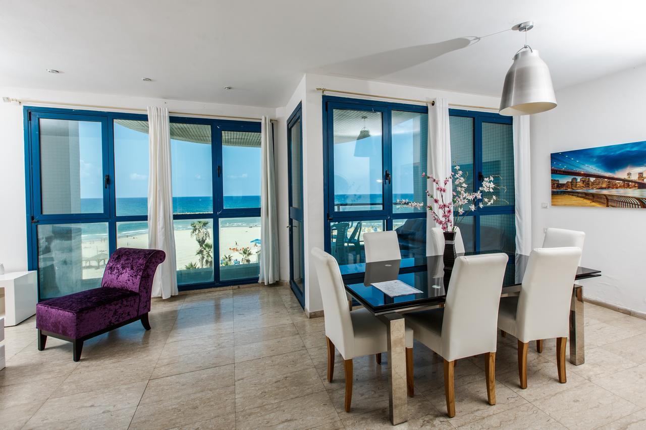 Ocean Front Apartments First Line To The Beach Тель-Авив Экстерьер фото