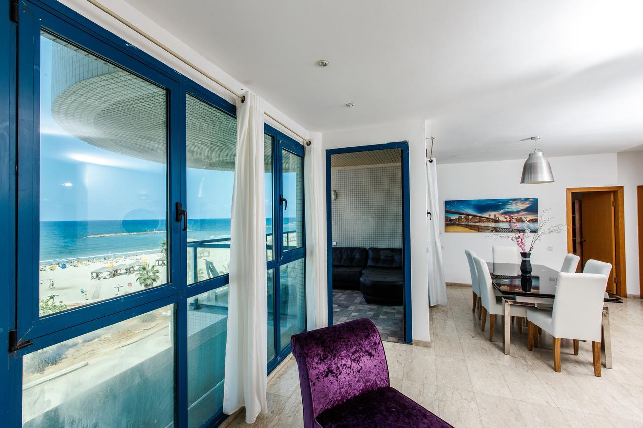 Ocean Front Apartments First Line To The Beach Тель-Авив Экстерьер фото