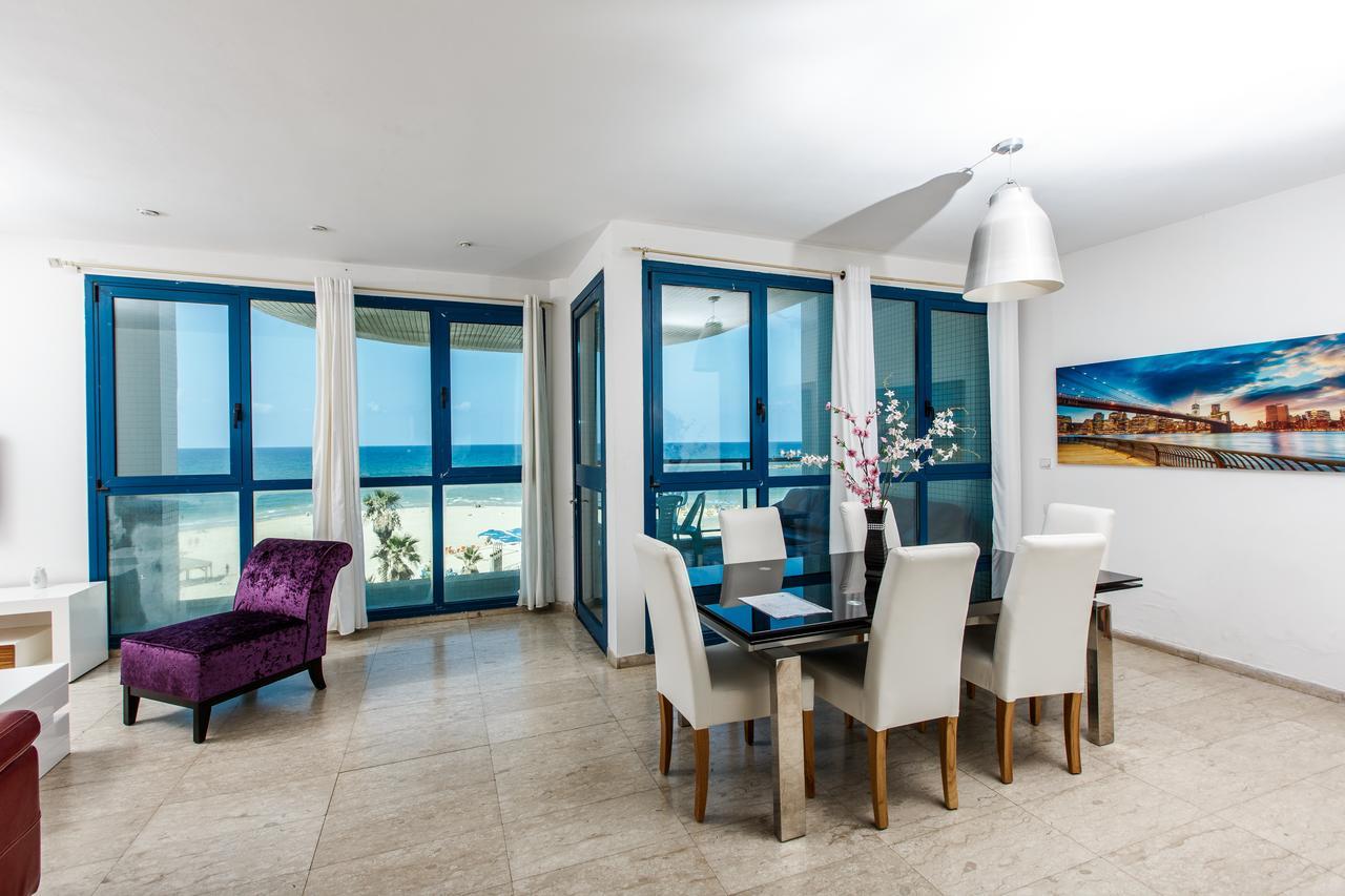 Ocean Front Apartments First Line To The Beach Тель-Авив Экстерьер фото