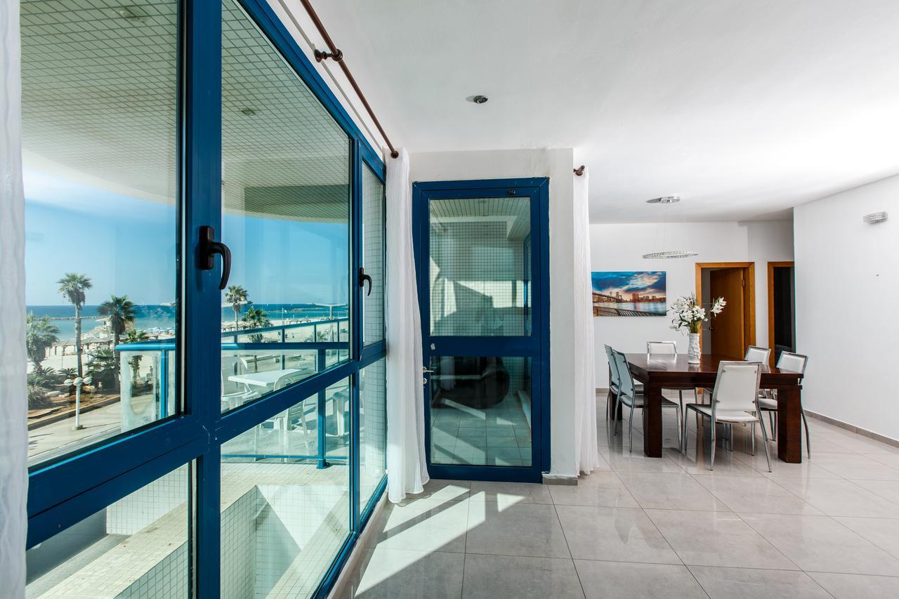 Ocean Front Apartments First Line To The Beach Тель-Авив Экстерьер фото