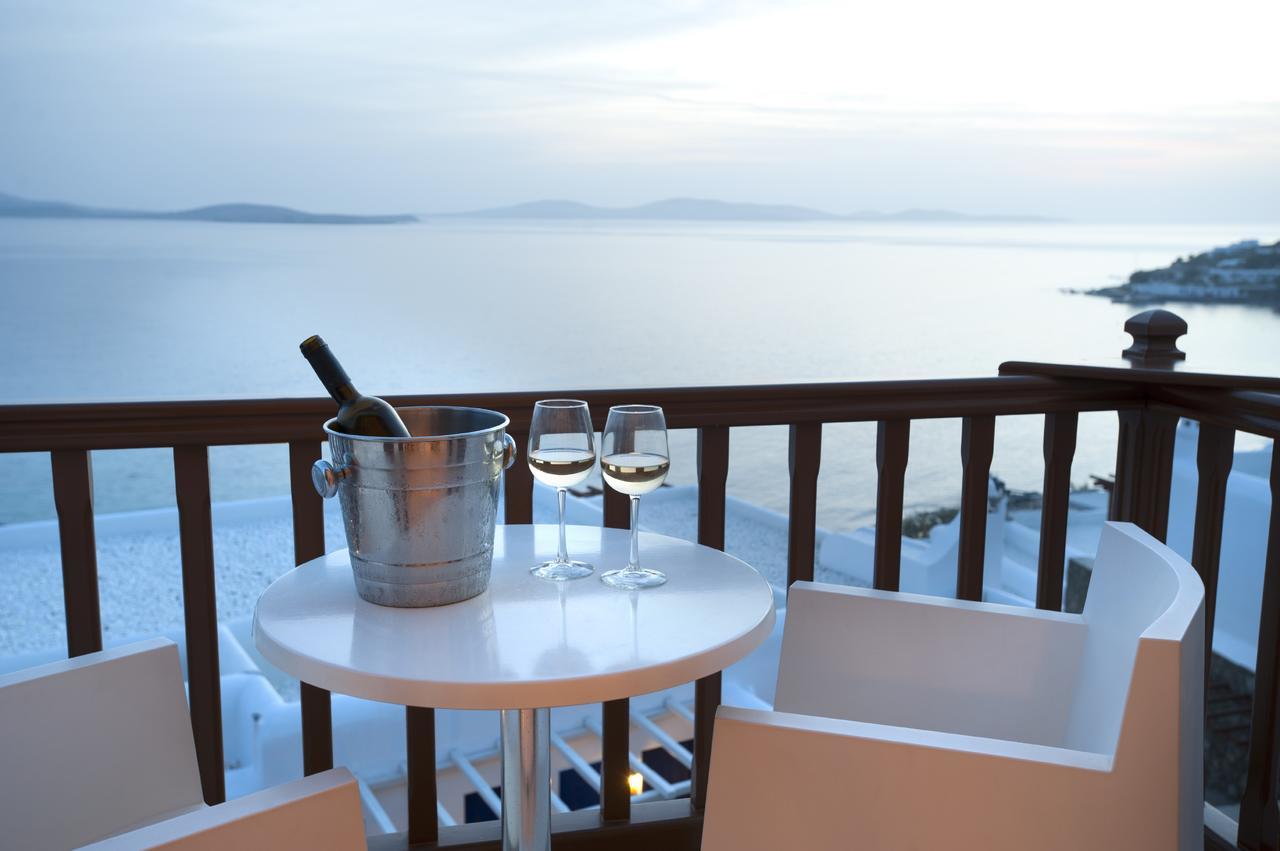 Ocean Front Apartments First Line To The Beach Тель-Авив Экстерьер фото