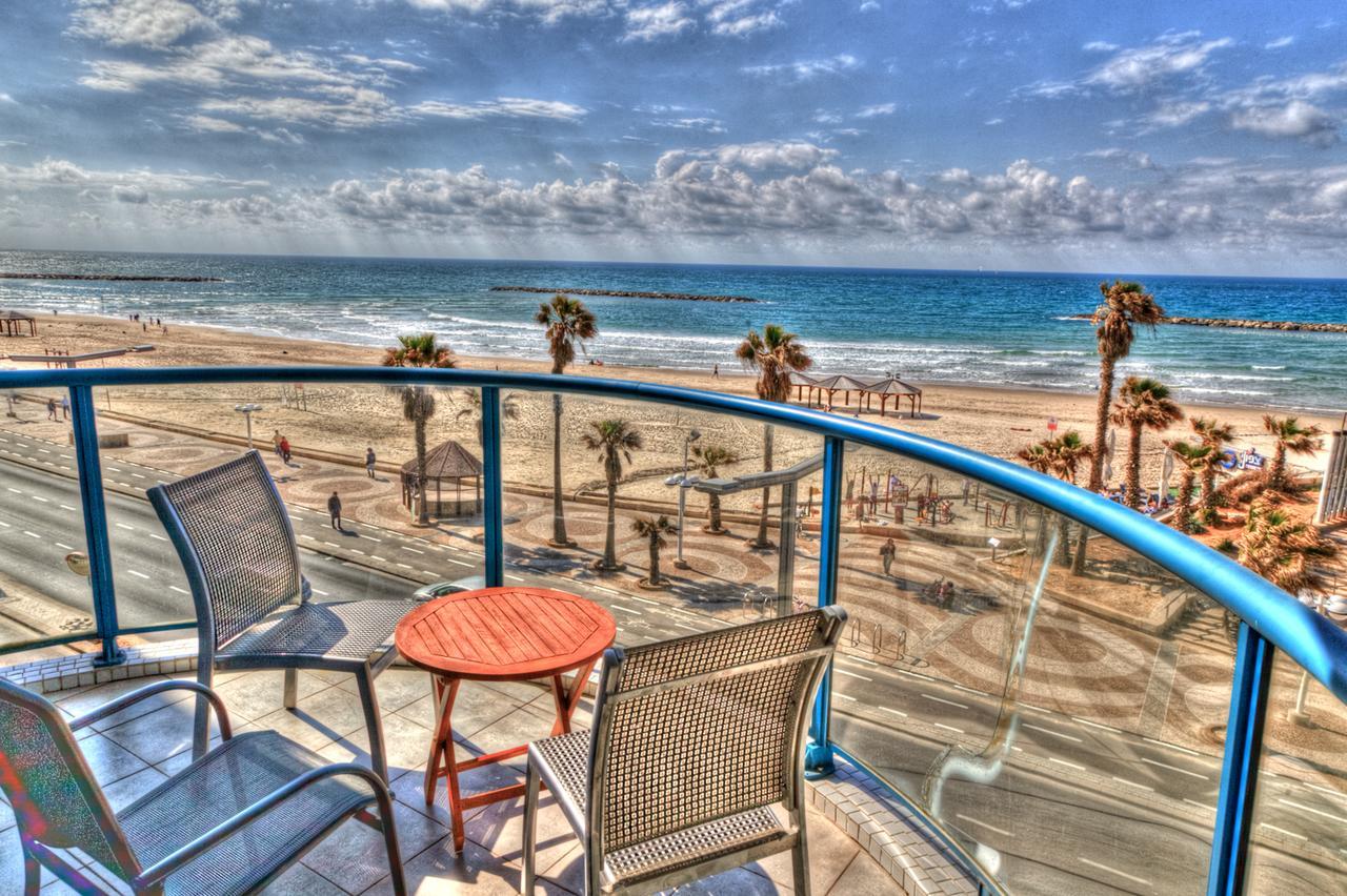 Ocean Front Apartments First Line To The Beach Тель-Авив Экстерьер фото