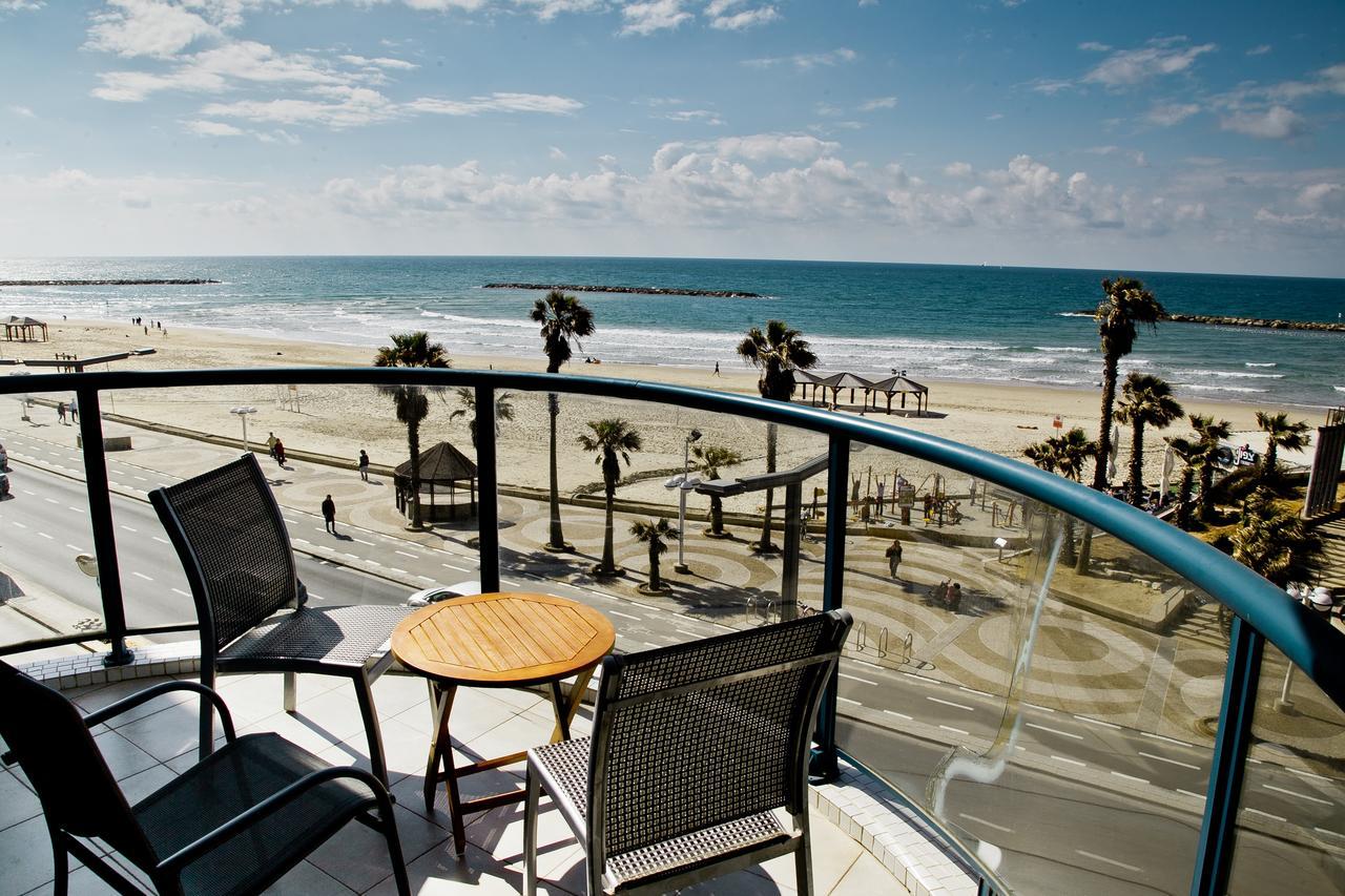 Ocean Front Apartments First Line To The Beach Тель-Авив Экстерьер фото