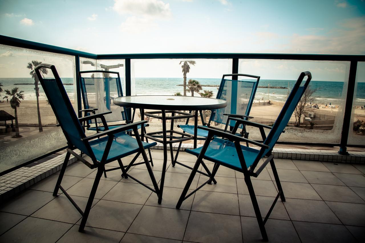 Ocean Front Apartments First Line To The Beach Тель-Авив Экстерьер фото